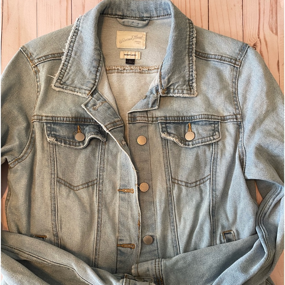 Universal Thread blue Jean jacket
